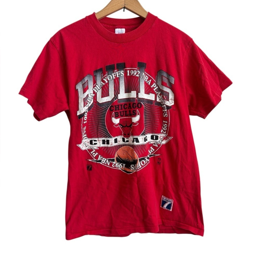 Vintage 1992 Chicago Bulls Logo 7 NBA Playoffs Tee – Made in USA MEDIUM